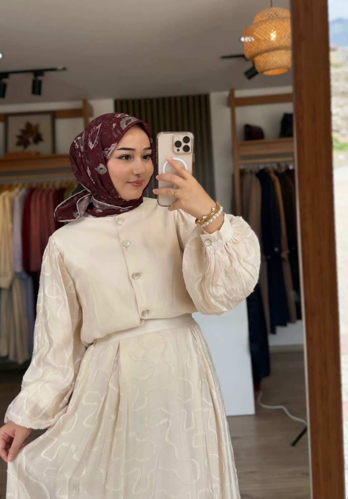 Karakaya Çıtır Bayan Escort Hülya