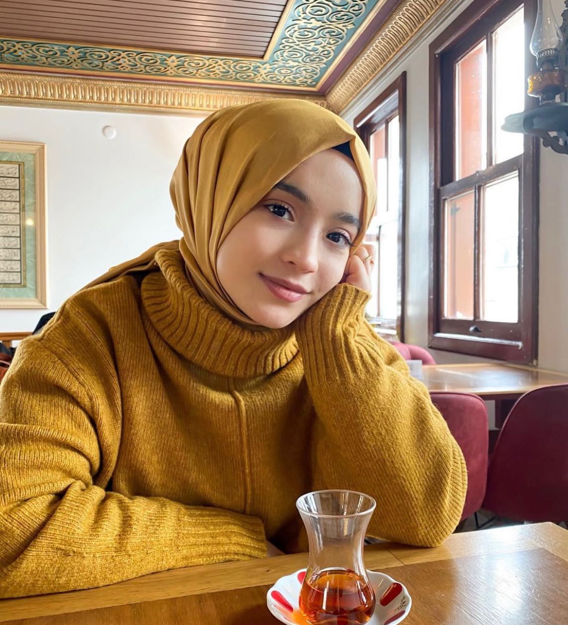 Bozatlı Efsane Sevgili Bayan Escort Nazım