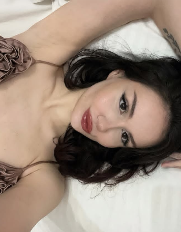 Çakıllı Dul Escort Bayan Melek